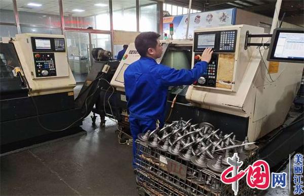 星空体育·(中国)官方网站正式启动“南京机电-冠盛汽配教师企业实践流动站”进站计划